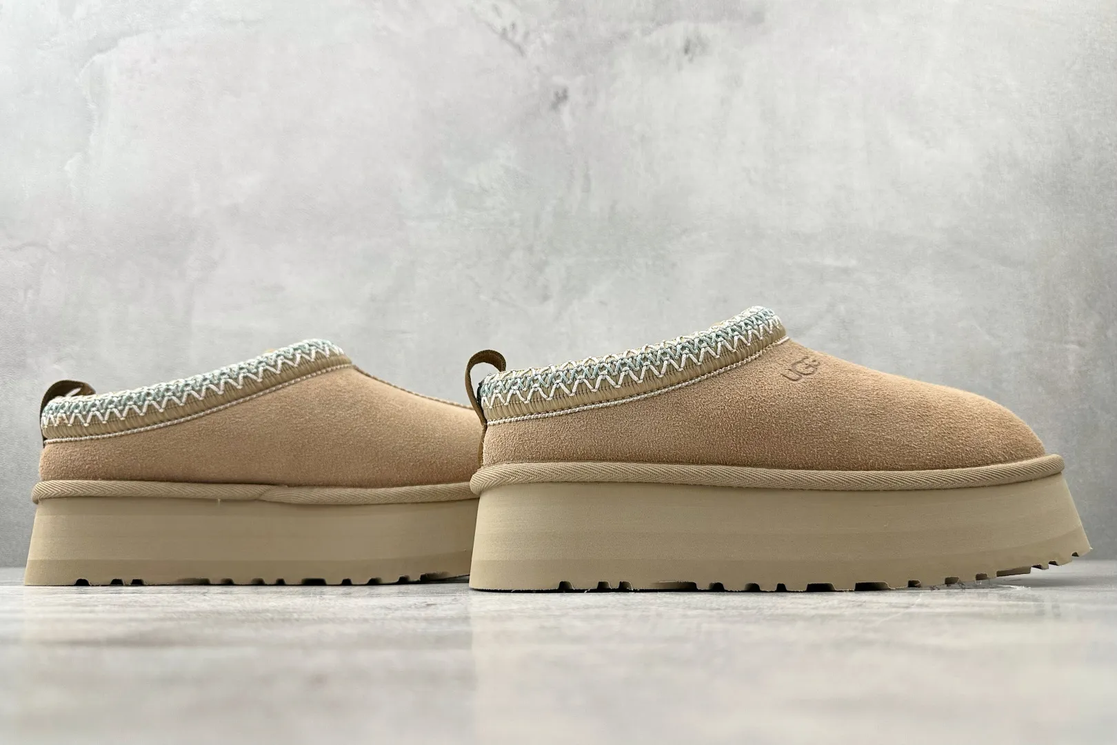 🐲💰 480 supports store UGG Tazz sand color Item number: 1122553-SNDB Size: 35 36 36.5 37.5 38 38.5 39 40